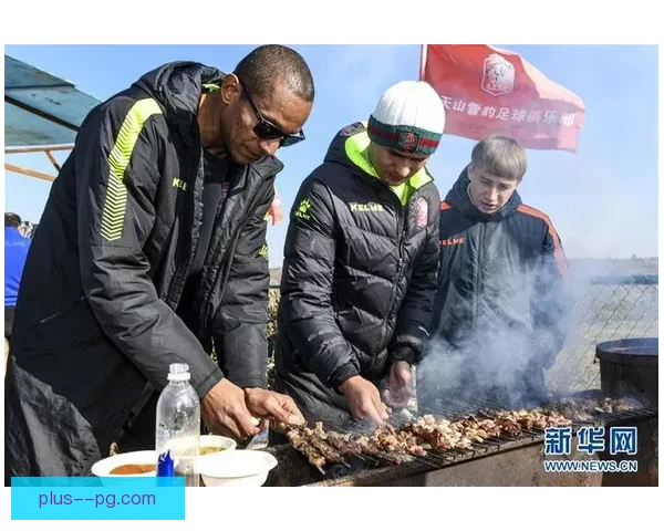 萨穆埃尔·埃托奥宣布退役结束传奇职业生涯 足球历史将永载其名字